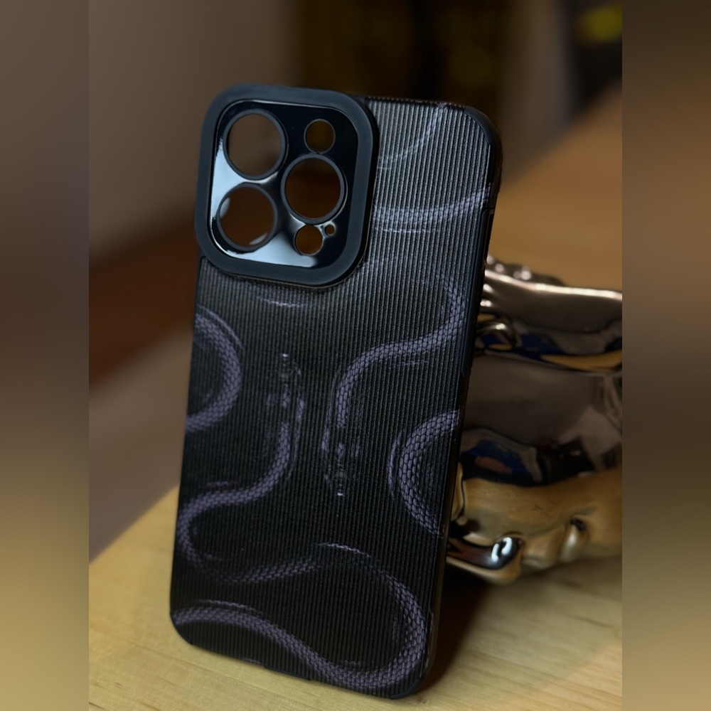 New phone case black snakes for IPhone 15 pro max